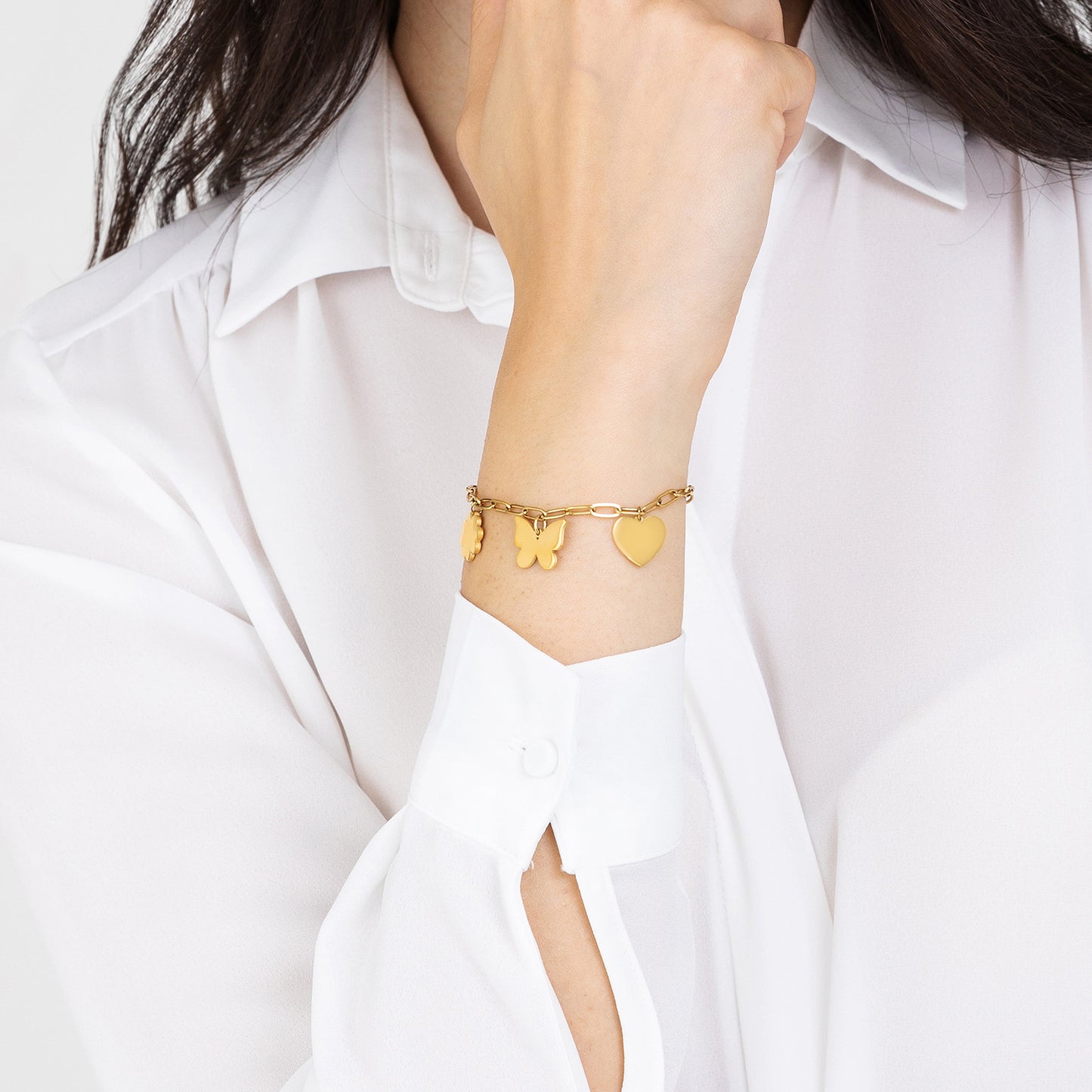 PULSERA DE ACERO DORADO PARA MUJER CON CORAZÓN, MARIPOSA Y TRÉBOL DE CUATRO HOJAS