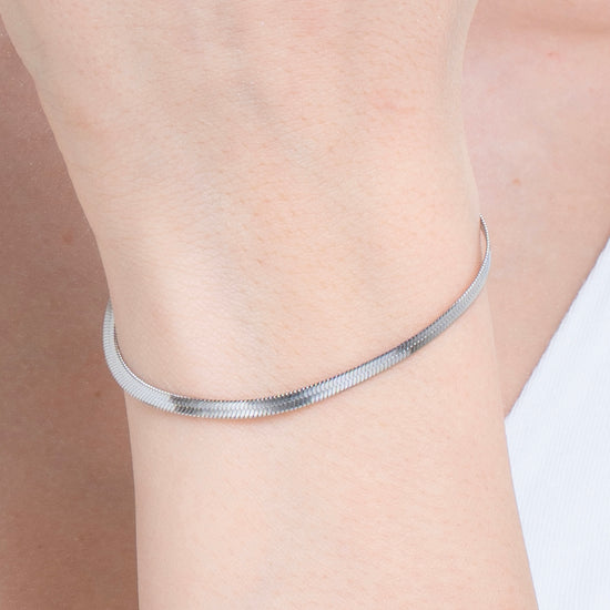 PULSERA DE ACERO DE SERPIENTE PARA MUJER