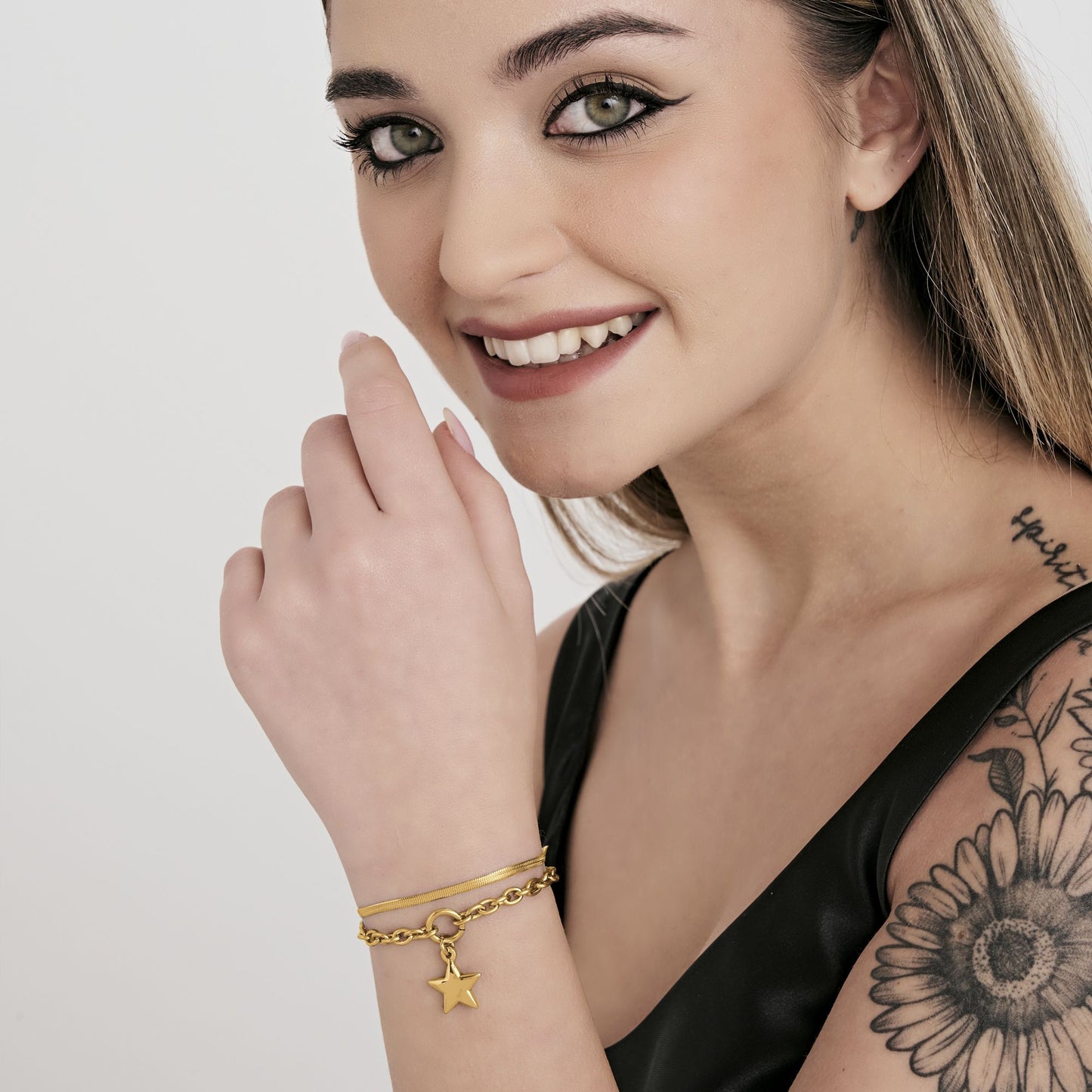 IP PULSERA DE ACERO DORADO PARA MUJER CON ESTRELLA Y CIRCULO