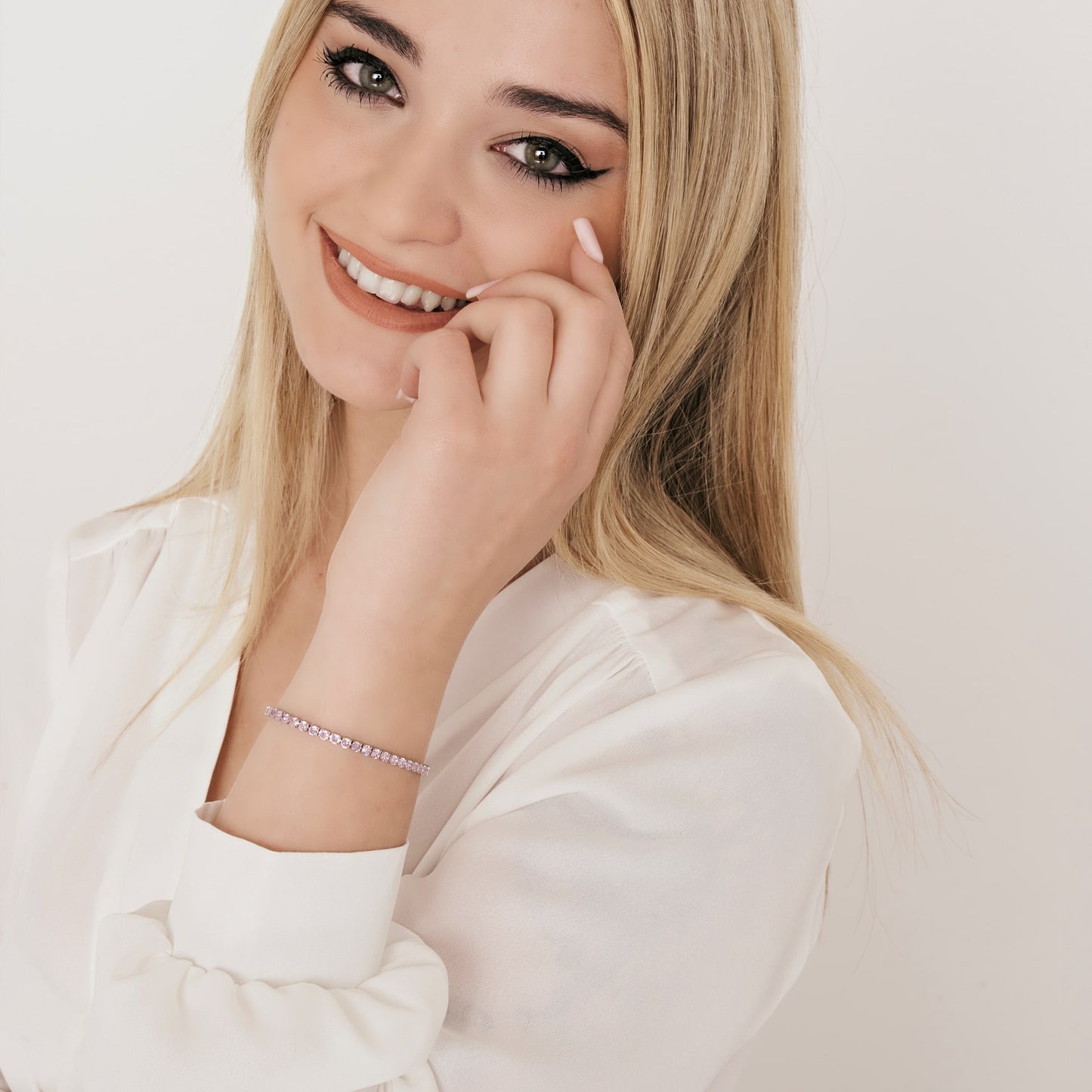 PULSERA DE TENIS DE ACERO PARA MUJER CON CRISTALES ROSAS