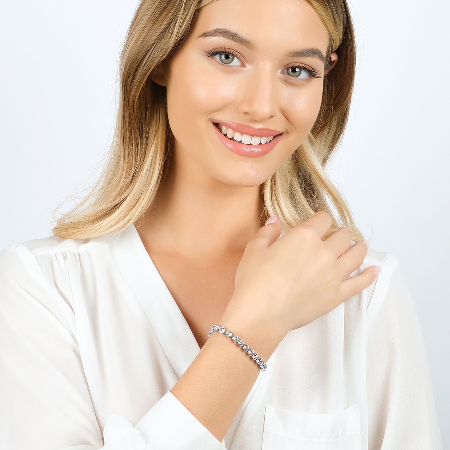 PULSERA DE TENIS DE ACERO PARA MUJER CON CRISTALES BLANCOS DE 4 MM