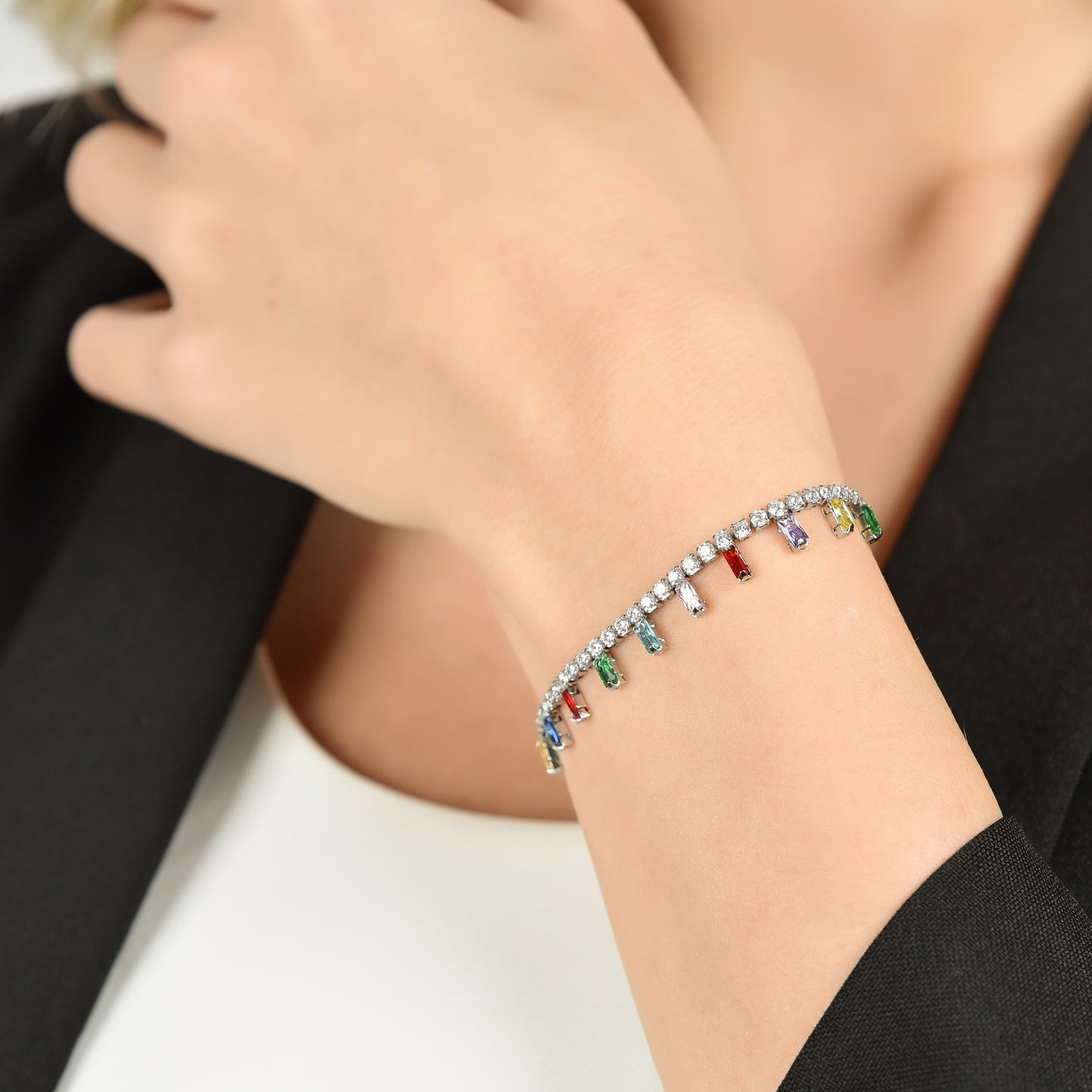 PULSERA DE ACERO PARA MUJER CON CRISTALES MULTICOLOR