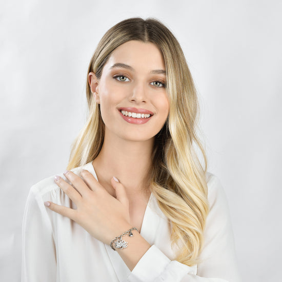 PULSERA DE ACERO PARA MUJER CON FLOR DE LOTO Y CRISTALES BLANCOS