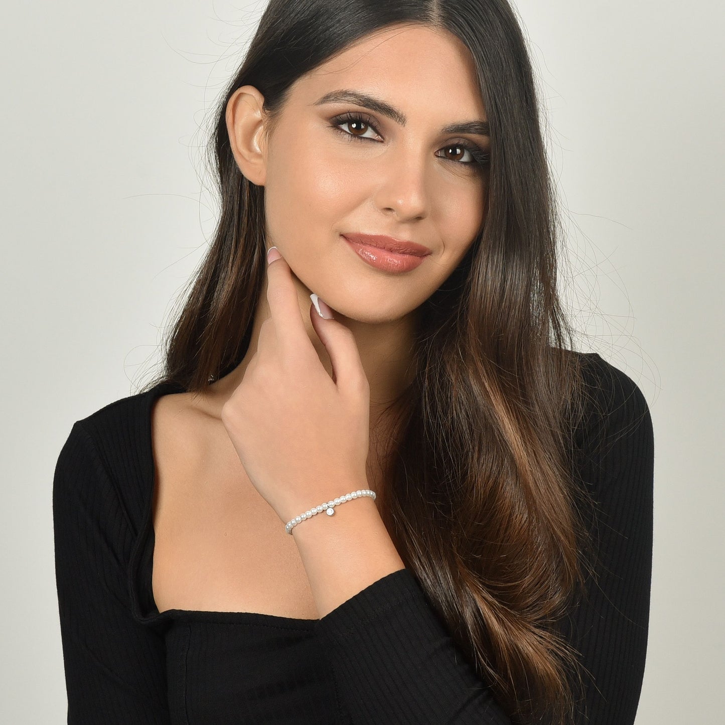 BRACCIALE DONNA IN ACCIAIO CON PERLE SINTETICHE CON CRISTALLO BIANCO