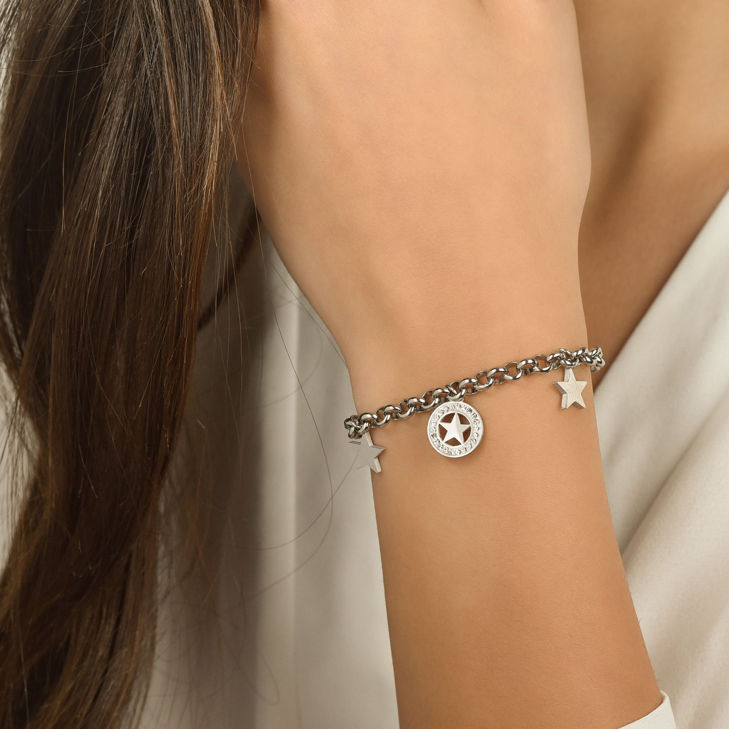 PULSERA DE ACERO PARA MUJER CON ESTRELLAS Y CRISTALES BLANCOS