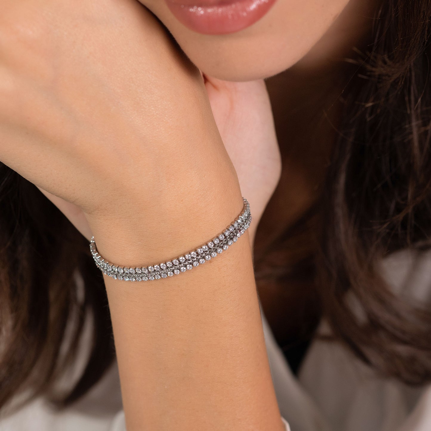 PULSERA DE TENIS DE ACERO PARA MUJER CON CRISTALES BLANCOS