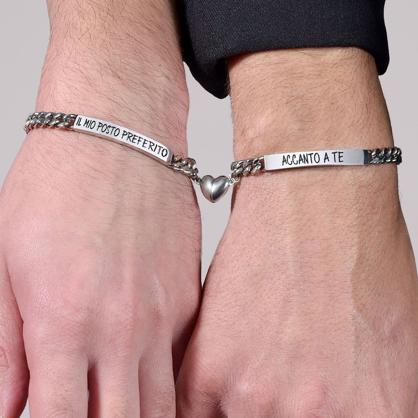 PULSERA DE ACERO PARA HOMBRE CON IMÁN DE CORAZÓN