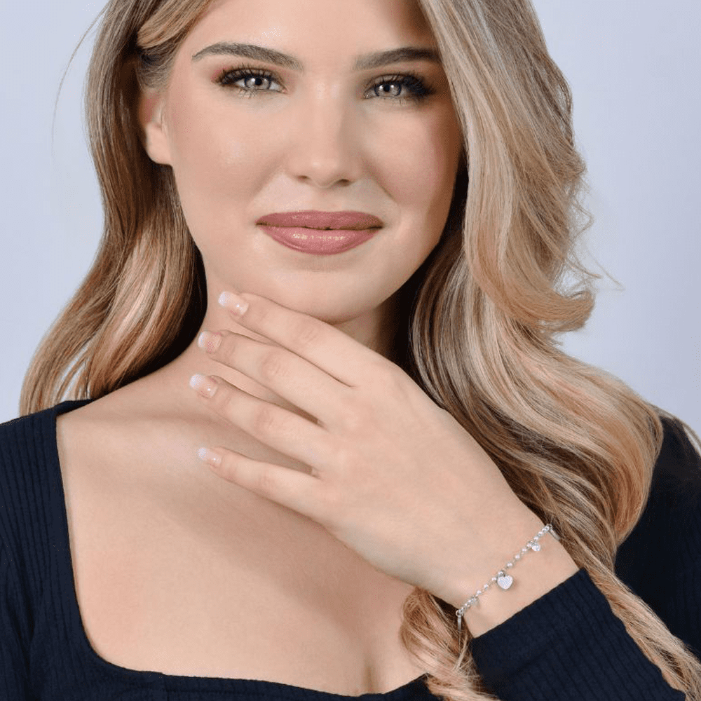 PULSERA DE PERLAS DE ACERO CON CORAZONES PARA MUJER