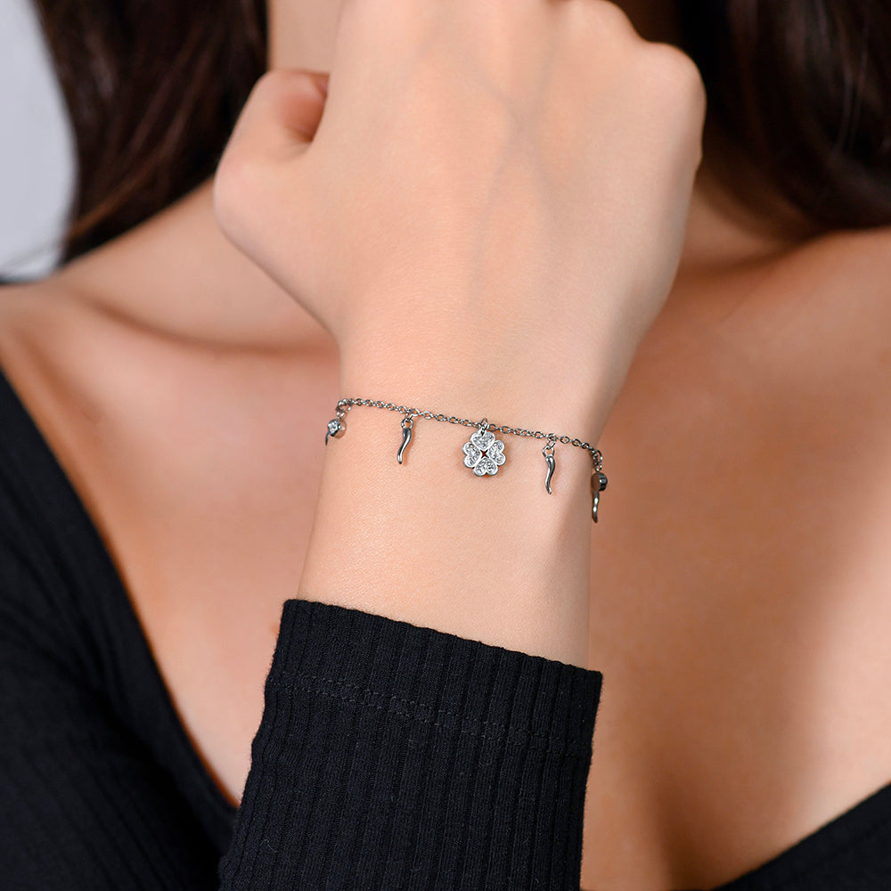BRAZALETE DE ACERO DE CUATRO CARAS CON CUERNOS PARA MUJER