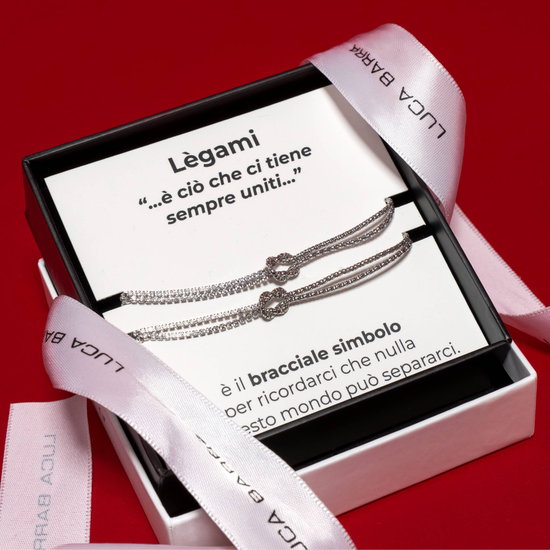 BRACCIALE DONNA IN ACCIAIO CON NODO E ZIRCONI NERI