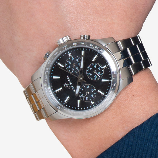 RELOJ DE ACERO PARA HOMBRE CON ESFERA NEGRA Y BISEL PLATEADO