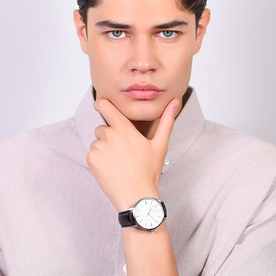 RELOJ DE ACERO PARA HOMBRE CON CORREA DE PIEL NEGRA Y ESFERA BLANCA