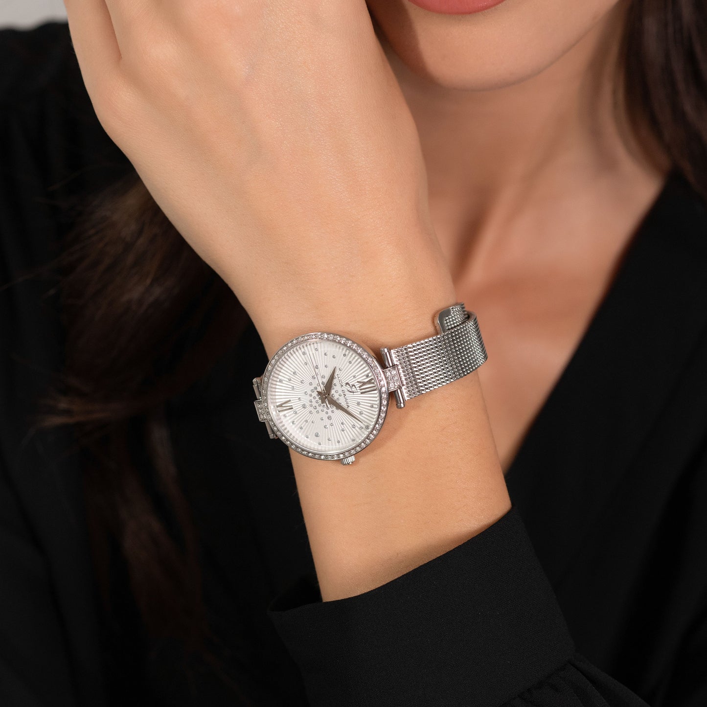 OROLOGIO DONNA IN ACCIAIO CON QUADRANTE BIANCO GHIERA CON CRISTALLI BIANCHI Luca Barra