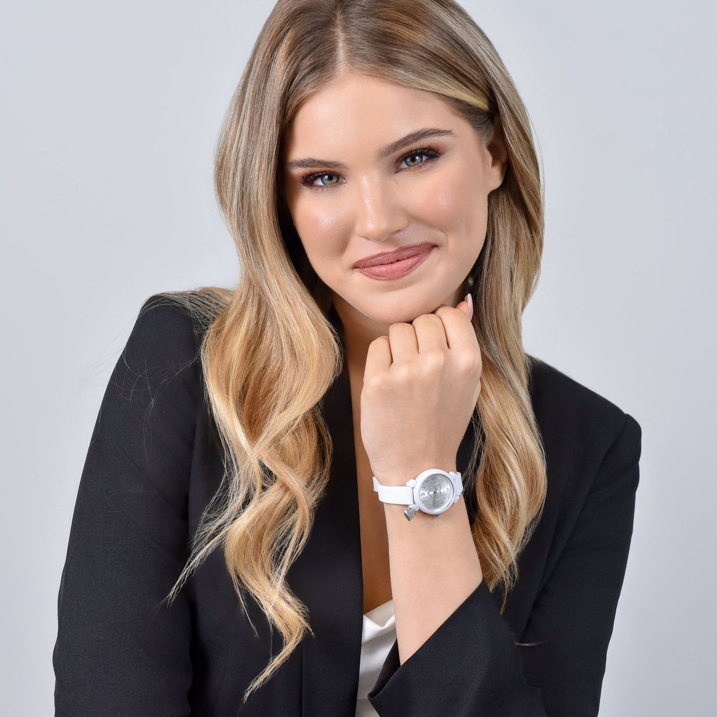 RELOJ DE SILICONA BLANCO PARA MUJER CON CORAZÓN