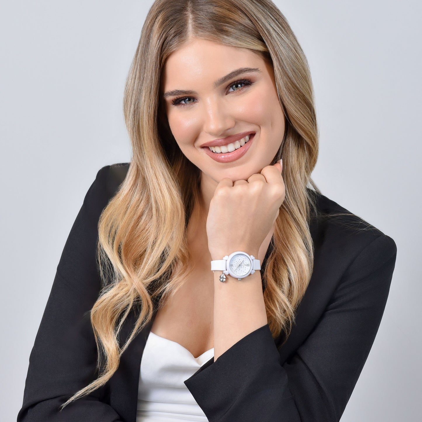 RELOJ DE MUJER DE SILICONA BLANCA Y CRISTALES MULTICOLOR