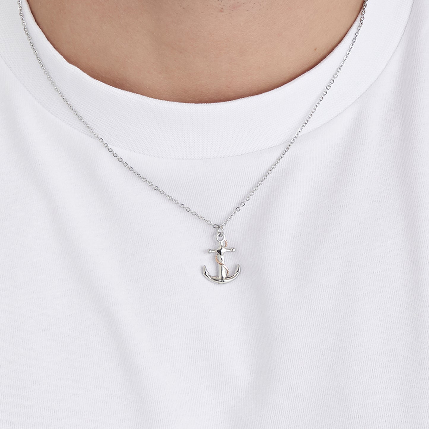 COLLAR DE ACERO PARA HOMBRES CON ANCLA ROSA IP Y ELEMENTOS DE PLATA