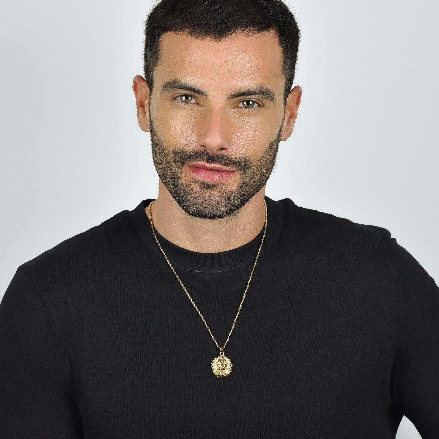 COLLAR DE ACERO IP ORO CABEZA DE LEÓN PARA HOMBRE