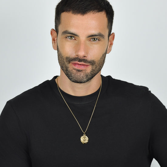 COLLAR DE ACERO IP ORO CABEZA DE LEÓN PARA HOMBRE