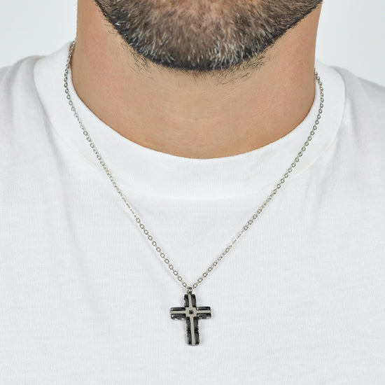 COLLAR CRUZ DE HOMBRE EN ACERO Y CERÁMICA NEGRA