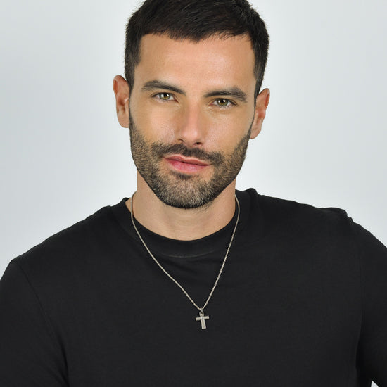 COLLAR DE ACERO PARA HOMBRES CON CRUZ