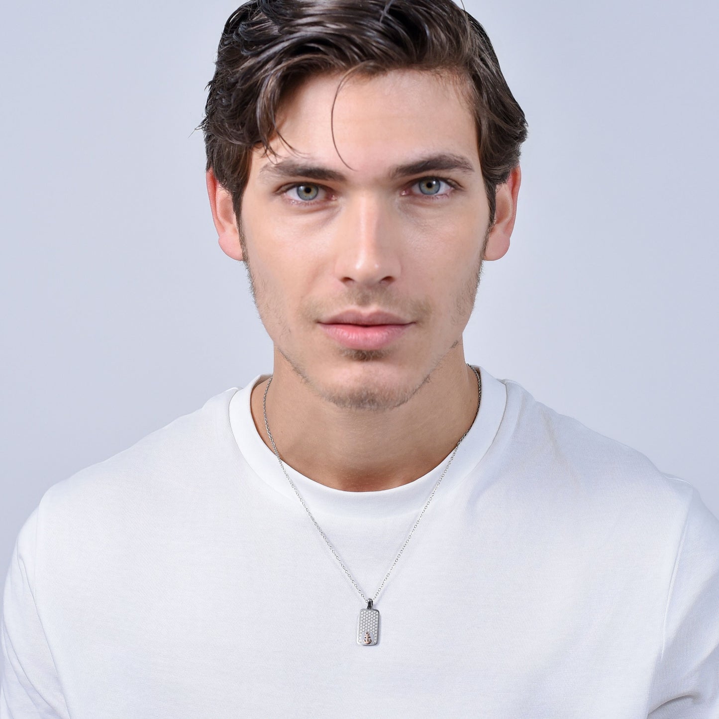 COLLAR DE ACERO PARA HOMBRES CON ANCLA ROSA IP