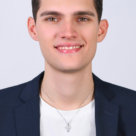 COLLAR DE ACERO PARA HOMBRES CON CRUZ