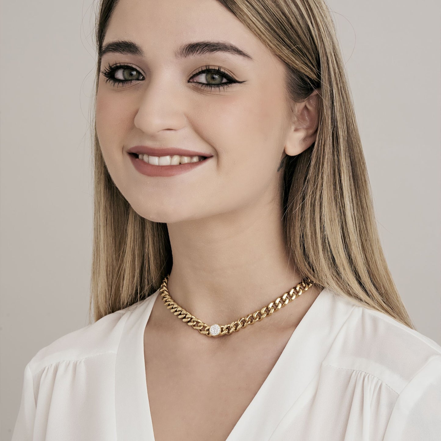 COLLAR DE ACERO PARA MUJER CON CRISTALES