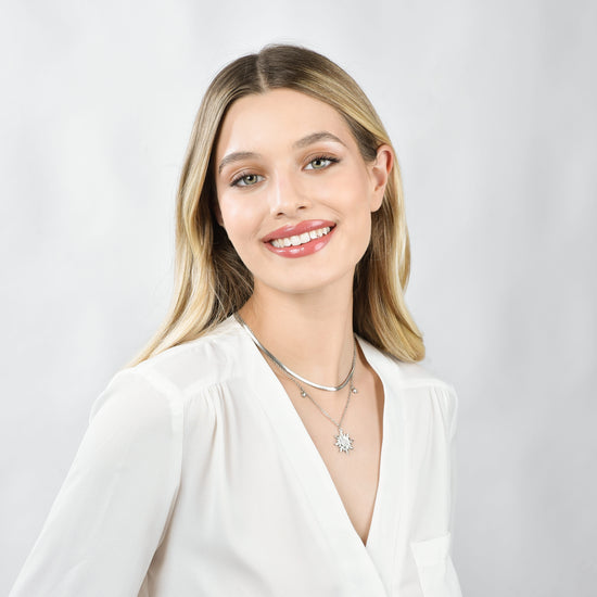 COLLAR SOL DE ACERO PARA MUJER CON CRISTALES BLANCOS