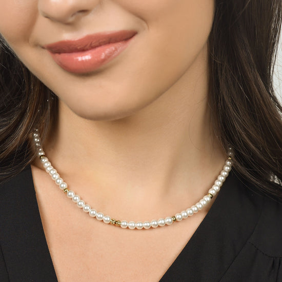 COLLAR DE MUJER DE ACERO IP DORADO CON PERLAS Y ELEMENTOS DE ACERO IP DORADO