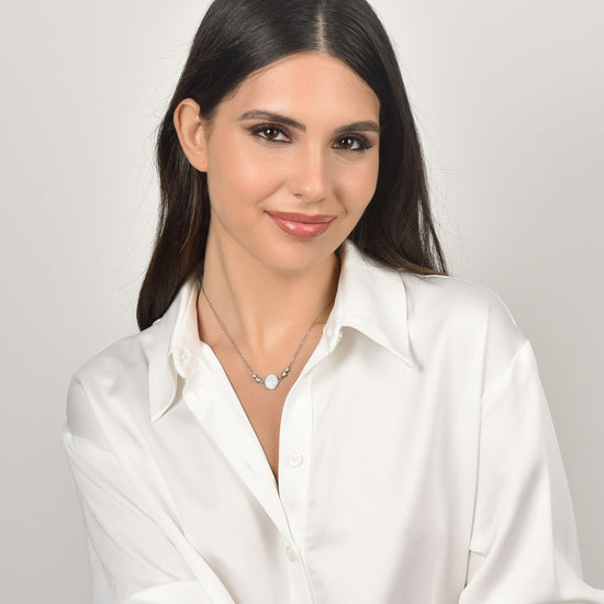 COLLAR DE ACERO PARA MUJER CON ELEMENTO DE CRISTAL BLANCO