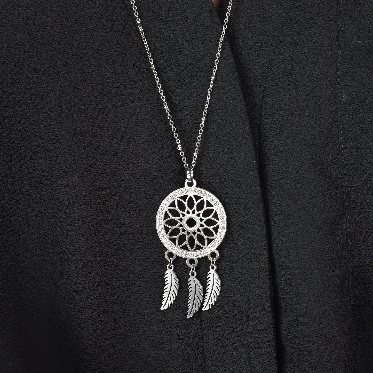 MUJER COLLAR ATRAPASUEÑOS DE ACERO CON CRISTALES BLANCOS