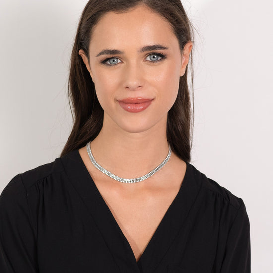 COLLAR DE ACERO PARA MUJERES CON CRISTALES BLANCOS
