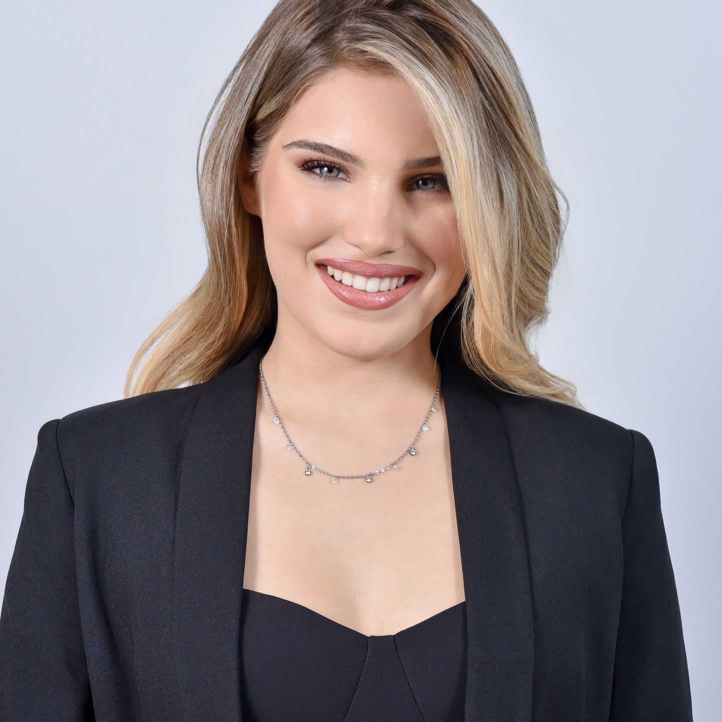 COLLAR DE ACERO CRISTAL BLANCO PARA MUJER