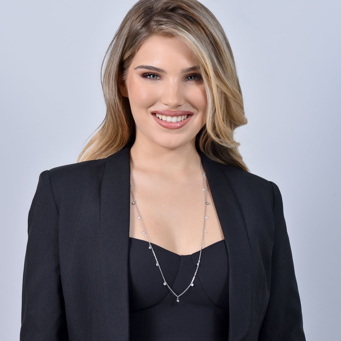 COLLAR DE ACERO CRISTAL BLANCO PARA MUJER