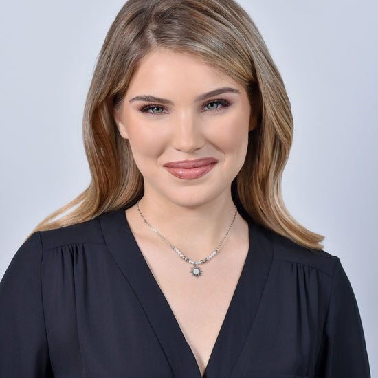 COLLAR DE ACERO PARA MUJER CON PERLAS Y SOL