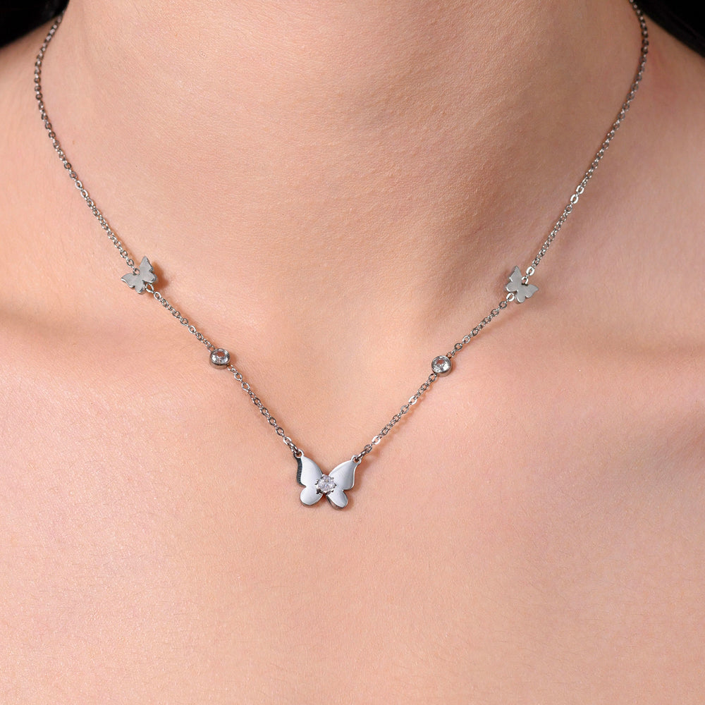 COLLAR DE ACERO CON MARIPOSA Y CIRCONITA PARA MUJER