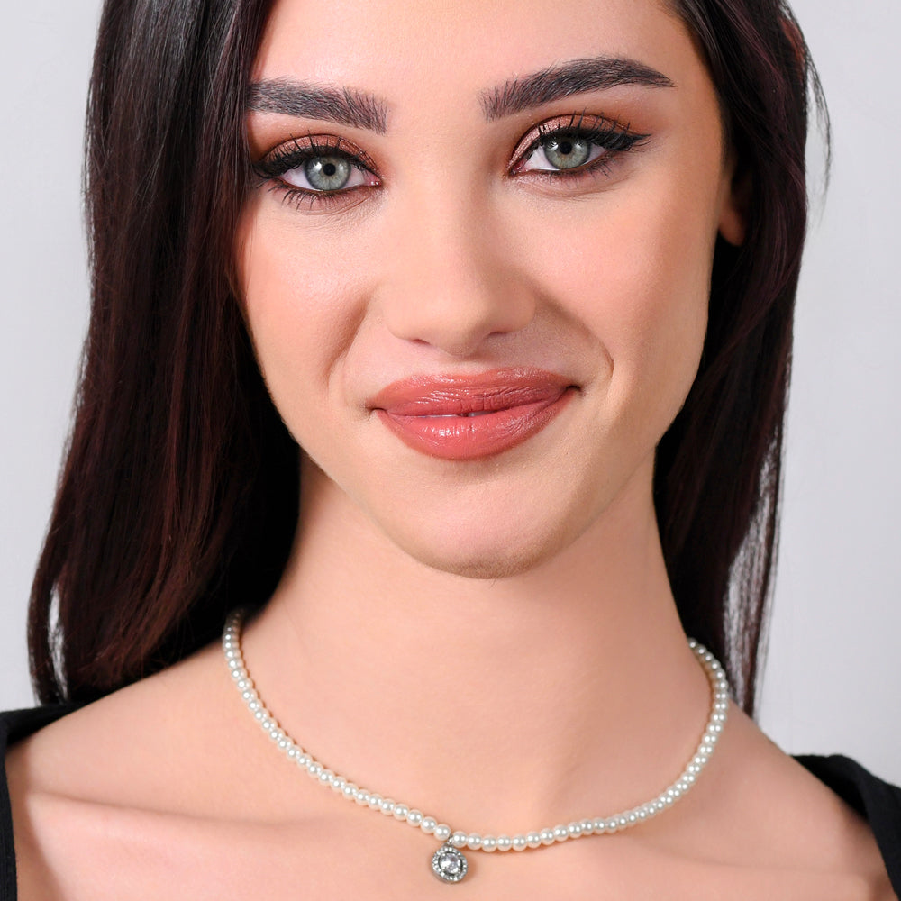 COLLAR DE PERLAS DE ACERO Y CIRCONITAS BLANCAS