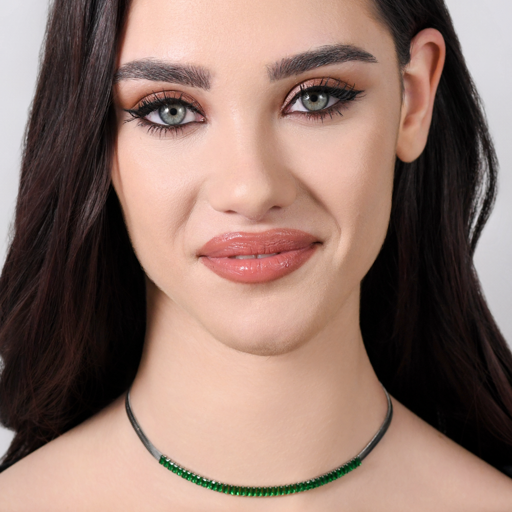 COLLAR DE ACERO CON CIRCONITA VERDE PARA MUJER