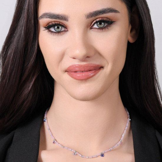 COLLAR DE ACERO PARA MUJER CON PIEDRAS ROSAS Y CRISTALES MULTICOLORES