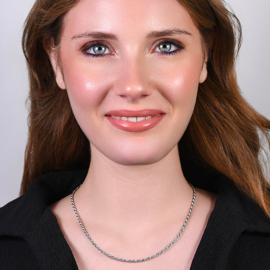 COLLAR DE ACERO PARA MUJER