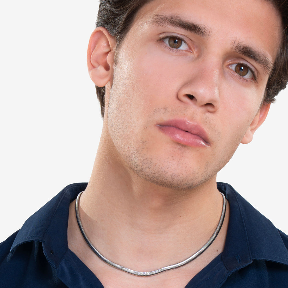 COLLAR DE ACERO PARA MUJER