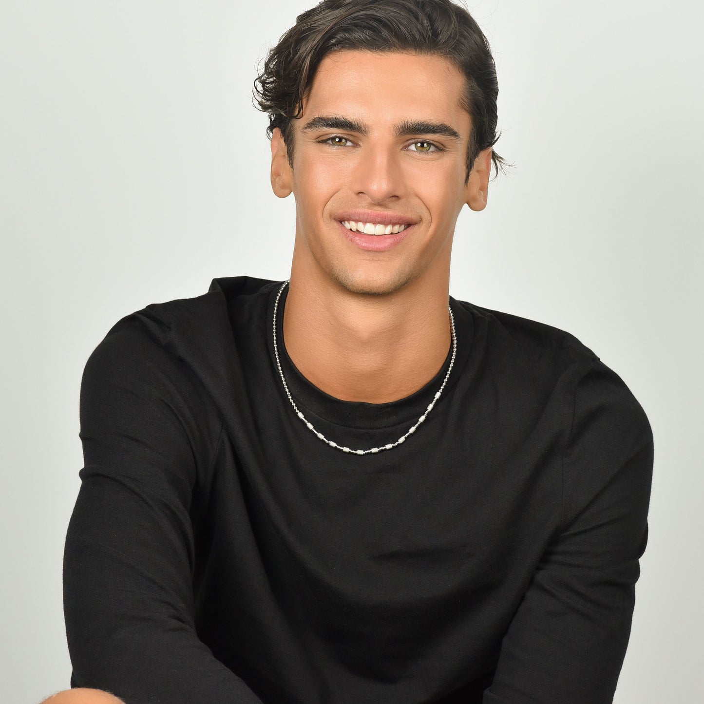 COLLAR DE ACERO PARA HOMBRES