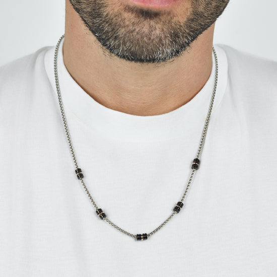 COLLAR DE ACERO PARA HOMBRE CON ELEMENTOS IP NEGRO E IP ROSA