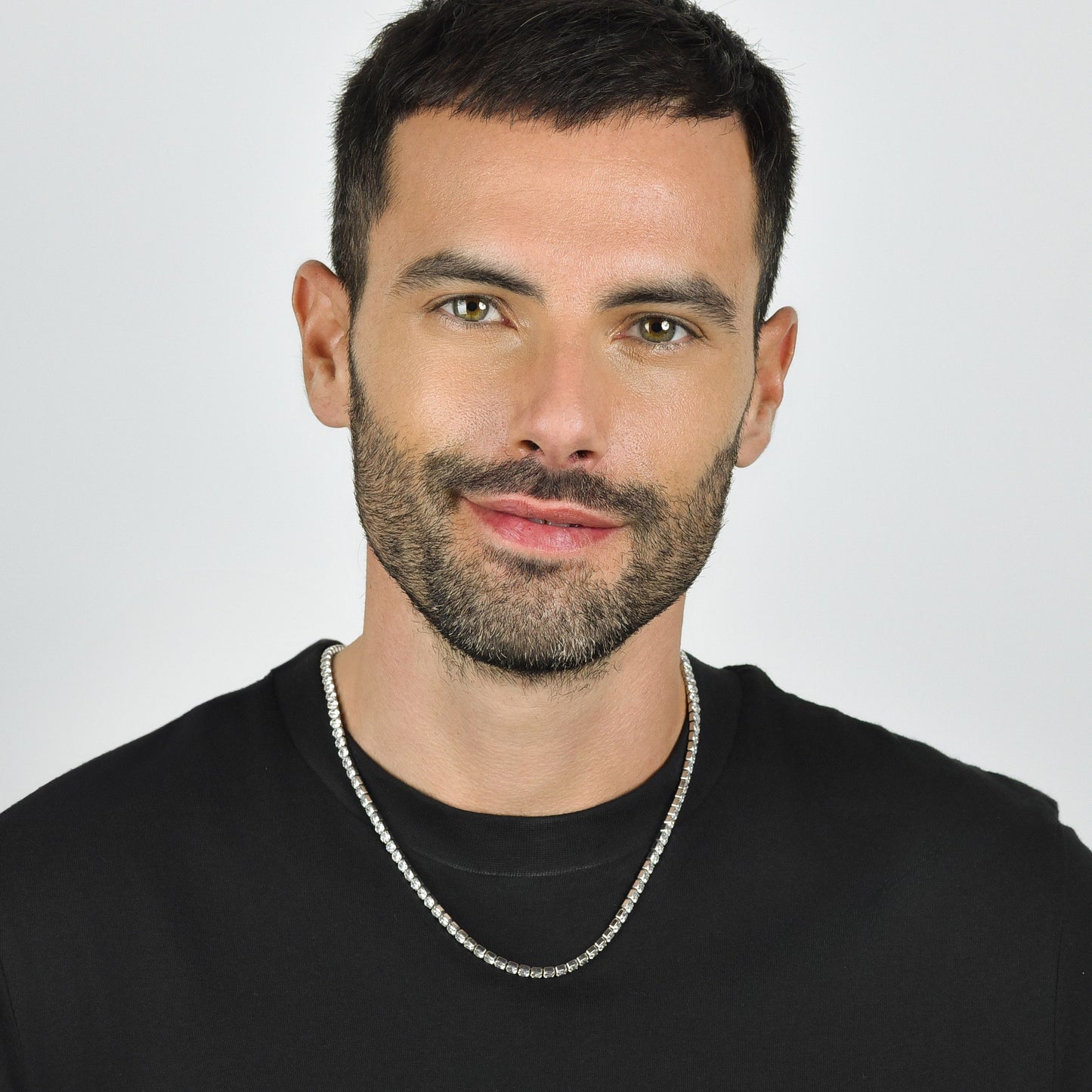 COLLAR DE TENIS DE HOMBRE DE ACERO CON CRISTALES BLANCOS