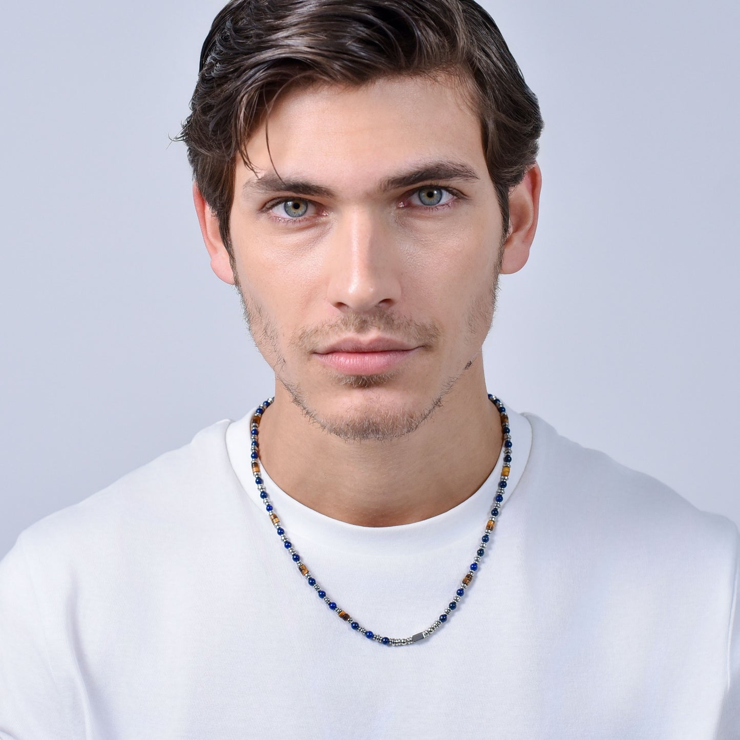 COLLAR DE HOMBRE DE ACERO CON PIEDRA LAPIS