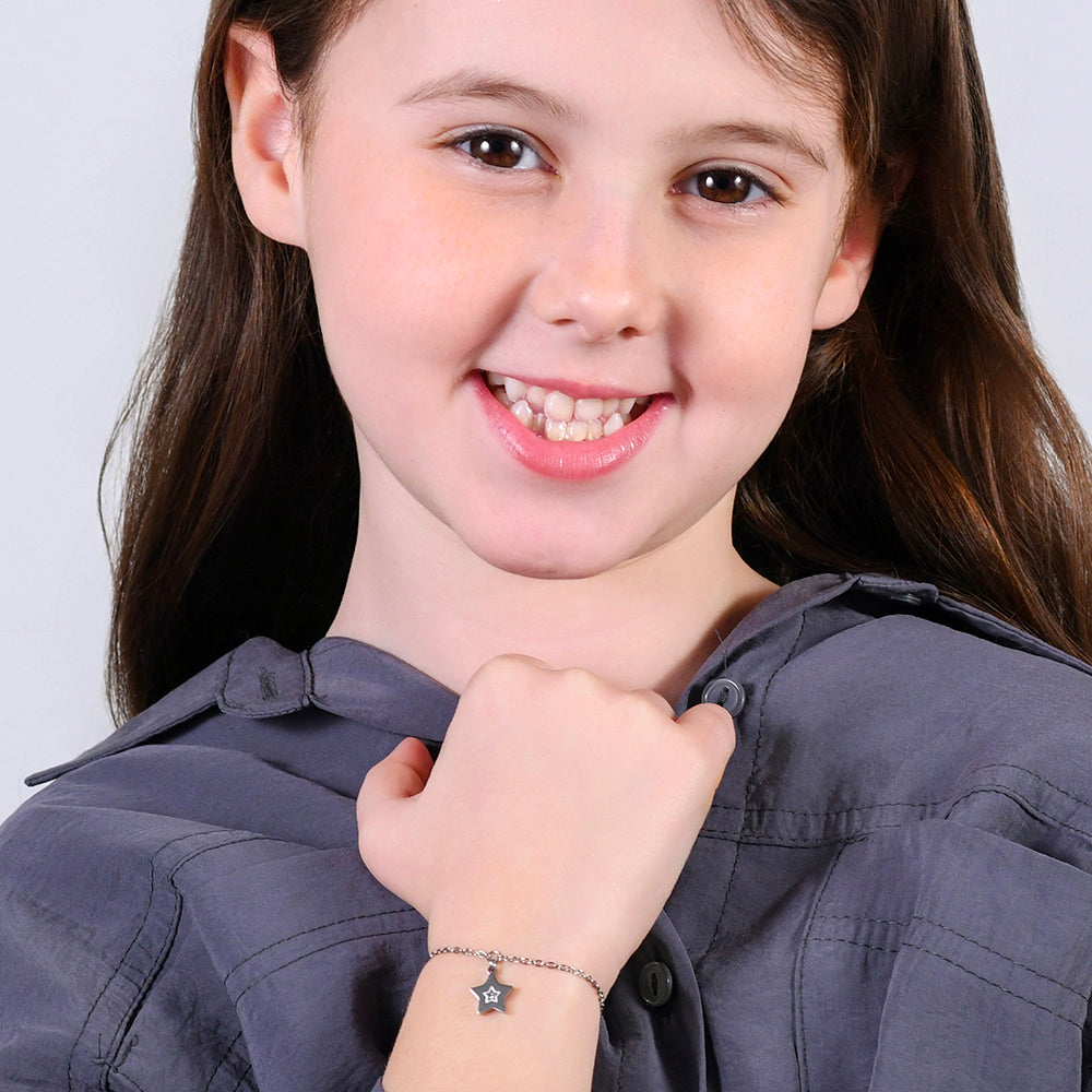 CHICA PULSERA DE ACERO CON ESTRELLA