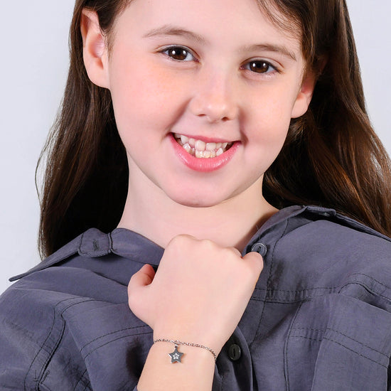 CHICA PULSERA DE ACERO CON ESTRELLA