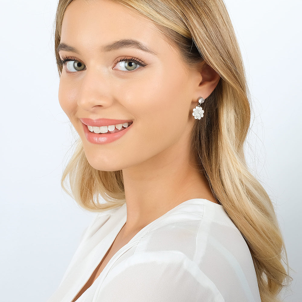 PENDIENTES DE ACERO PARA MUJER CON TRÉBOLES DE CUATRO HOJAS CON CRISTALES BLANCOS