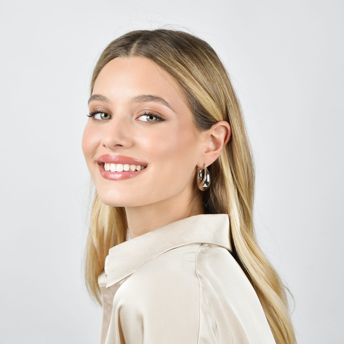 PENDIENTES DE ARO DE ACERO PARA MUJER