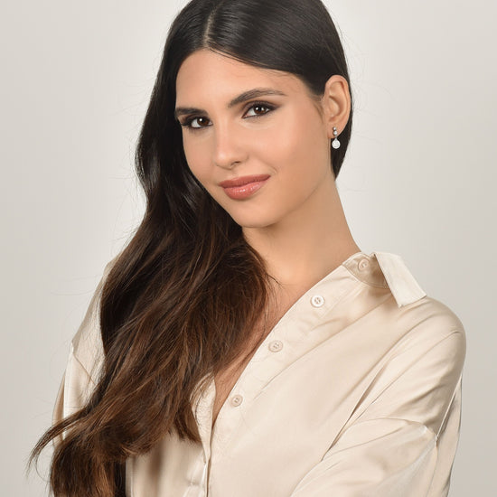 PENDIENTES DE ACERO PARA MUJER CON ELEMENTO DE CRISTAL BLANCO